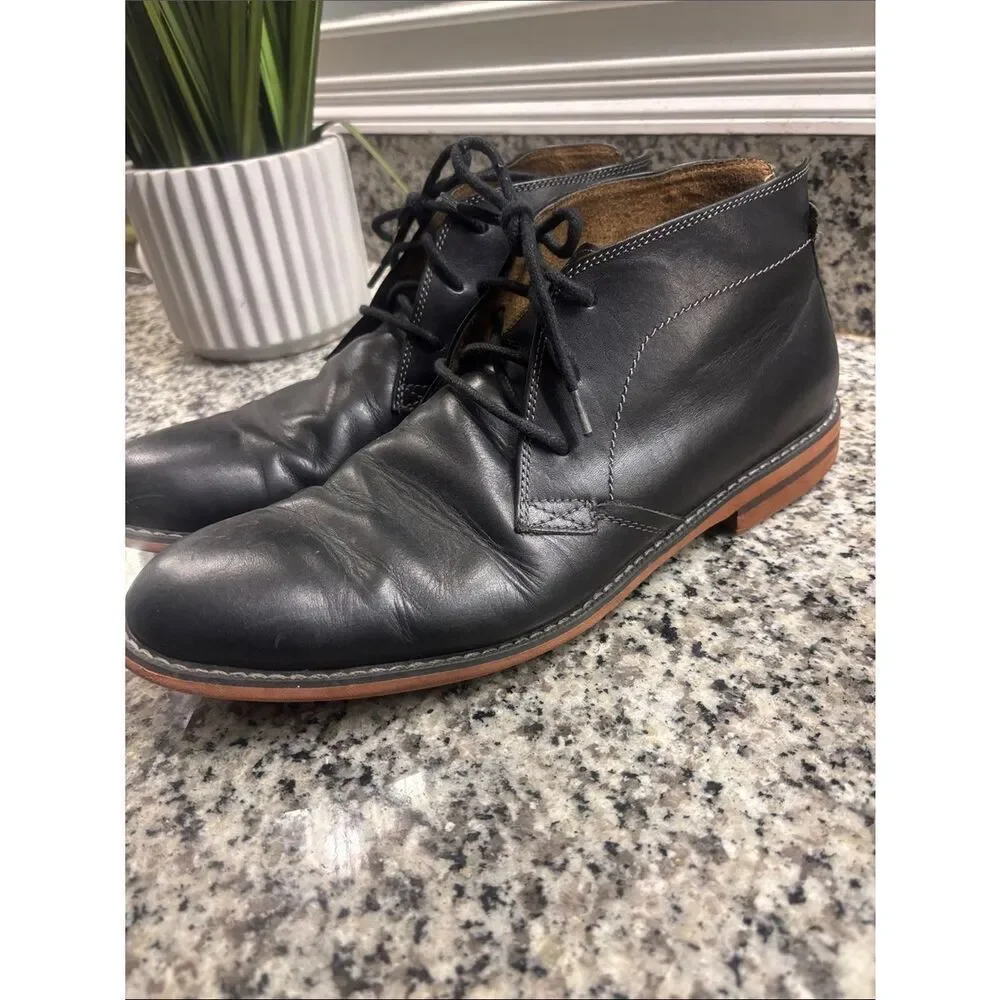 Men's Black Leather Lace-Up Chukka Boots